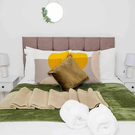 Garden Of Eden 1 Bedroom Flat In Fishponds *