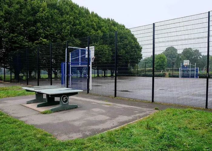 Garden Of Eden 1 Bedroom Flat In Fishponds Bristol